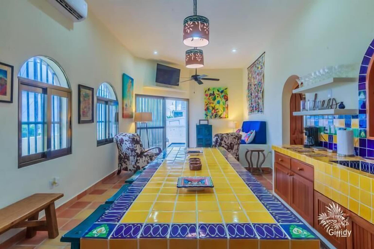Food & Drinks 5, Casa Amor - 2 BD by Skyrun, Isla Mujeres