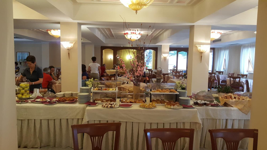 Food & Drinks 5, Hotel Villa Igea, Napoli