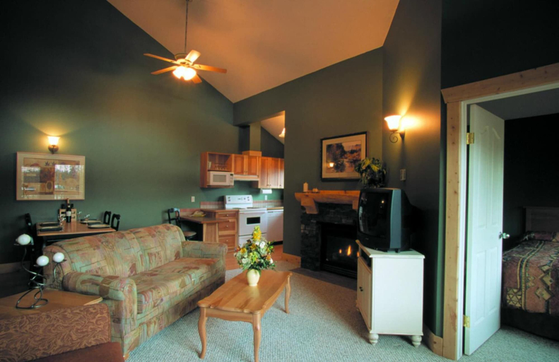 Others 5, Cornerstone Lodge, East Kootenay