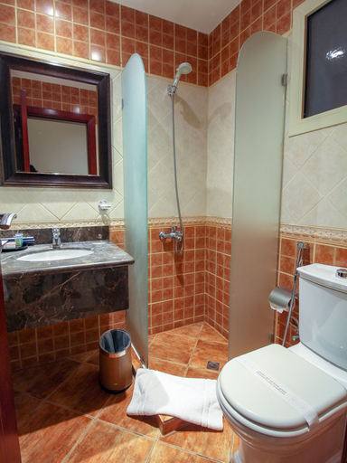 Bathroom 5, Lotaz Hotel, Jeddah