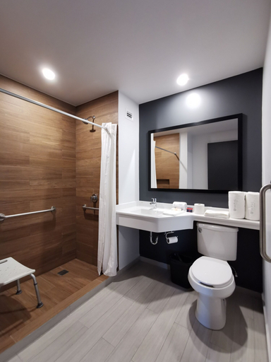 Bathroom 4, Hotel Bedford, Querétaro