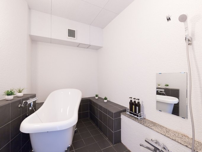 Bathroom 4, Mykonos Resort Miura, Yokosuka