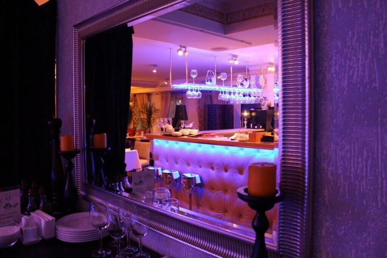 Food & Drinks 4, Hotel Langust, Central