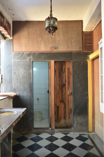 Bathroom 5, New Vasantashram, Mumbai City