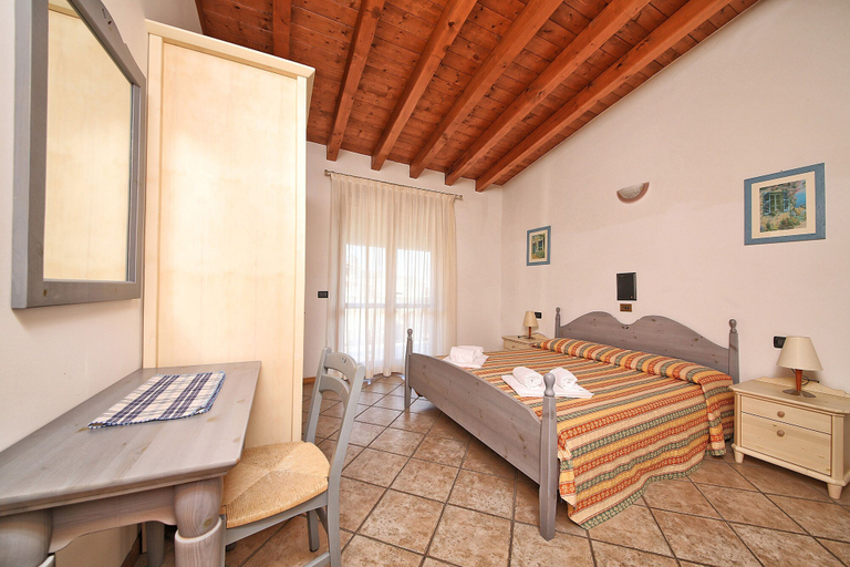 Bedroom 2, Residence Casa Gardola, Brescia