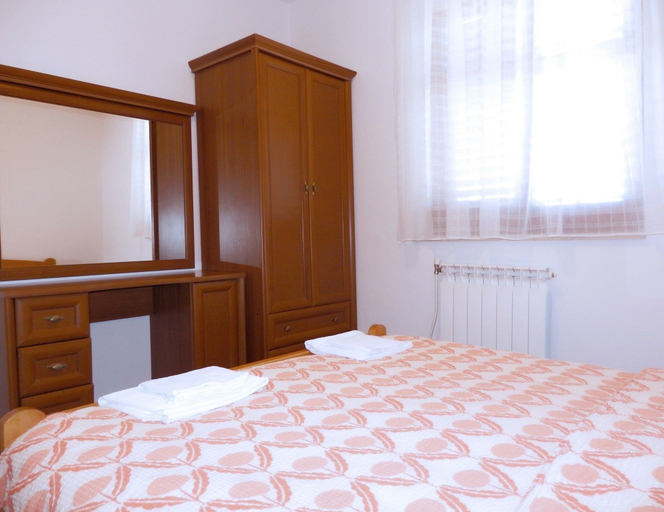 Bedroom 3, Apartments Idila, Medulin