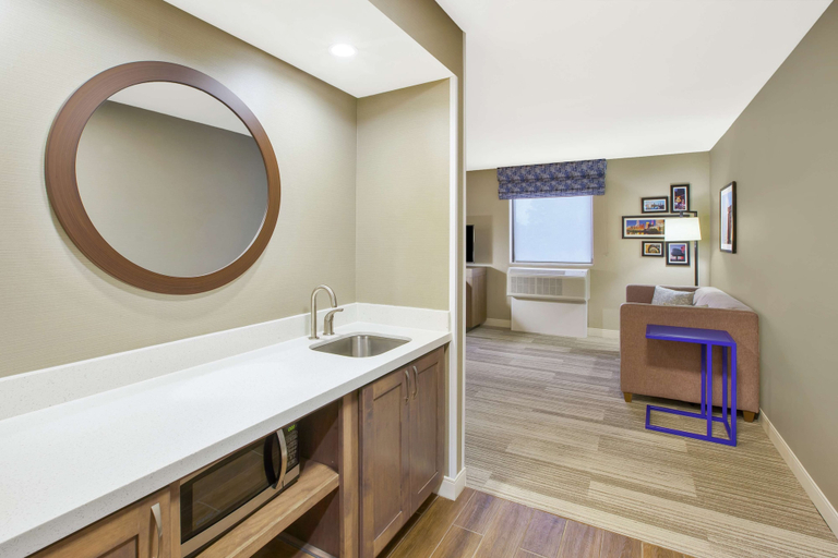 Bathroom 4, Hampton Inn & Suites Oakwood Village-Cleveland, Cuyahoga