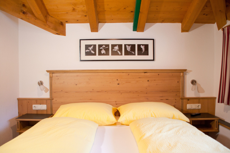 Bedroom 3, Glück auf, Schwaz