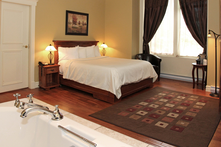 Bedroom 2, Unilofts Grande-Allée, Communauté-Urbaine-de-Québec