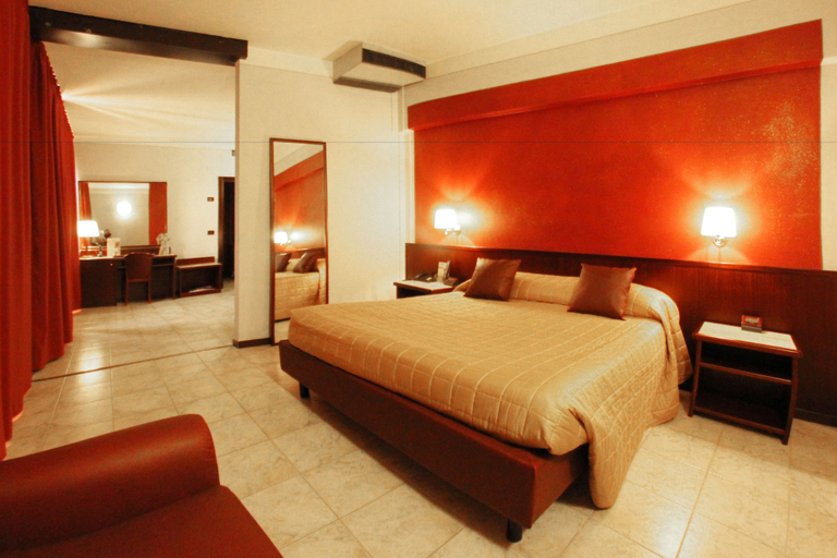 Bedroom 3, Hotel Forum, Arezzo