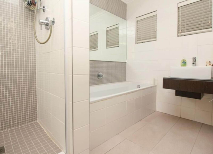 Bathroom 3, Beachview Penthouse, Nelson Mandela Bay