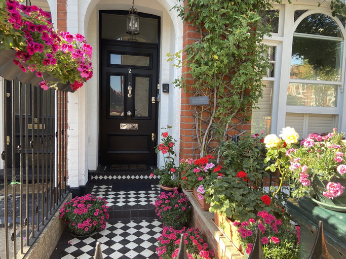 Exterior & Views 2, Georgiana's Guesthouse, London
