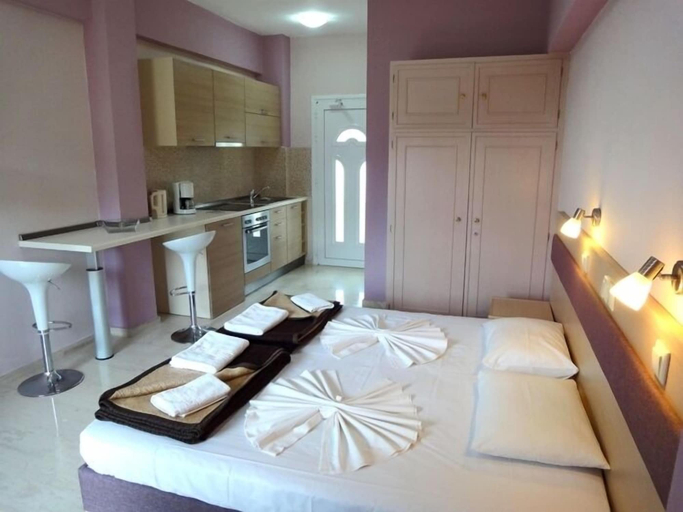 Bedroom 4, Albatros Studios & Apartments, Crete