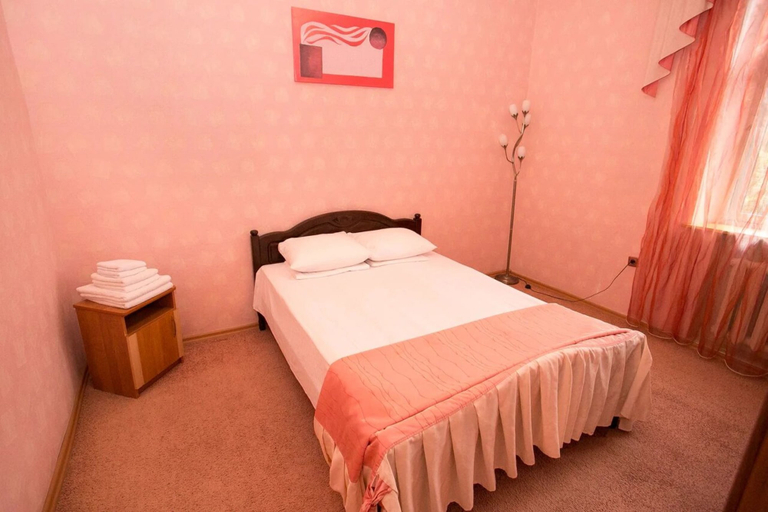 Bedroom 2, Zhemchuzhina Kavkaza, Zheleznovodsk