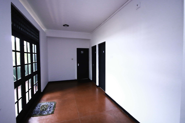 Others 5, Yoho Bro Colombo 03, Thimbirigasyaya