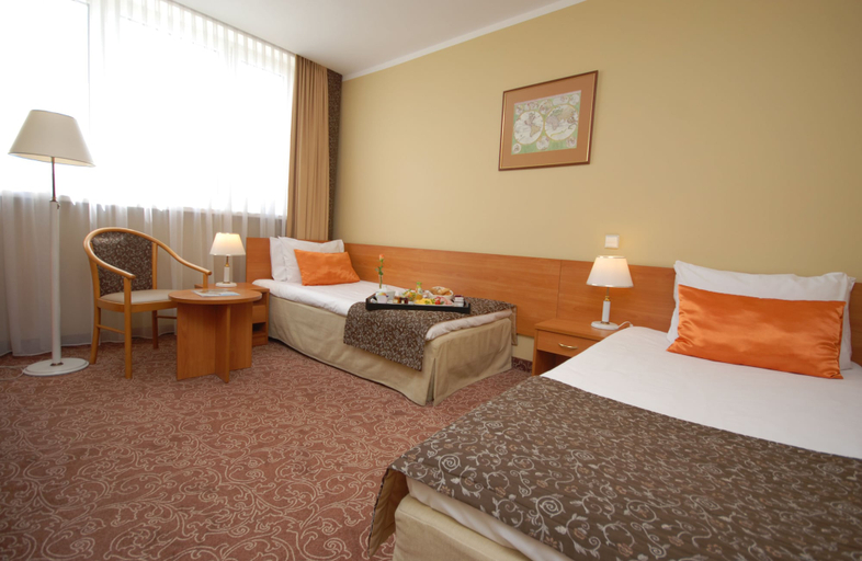Bedroom 3, Hotel Mercure Torun Centrum, Toruń City