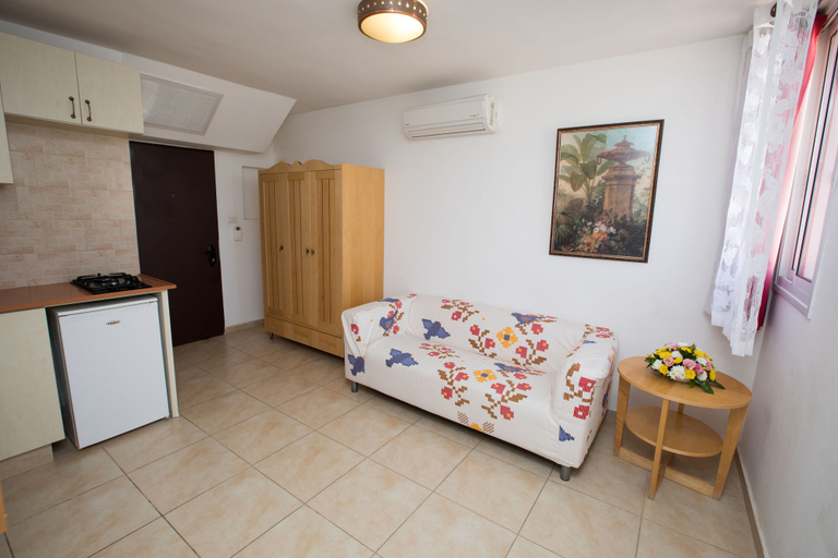 Bedroom 3, Hadass Desert Inn