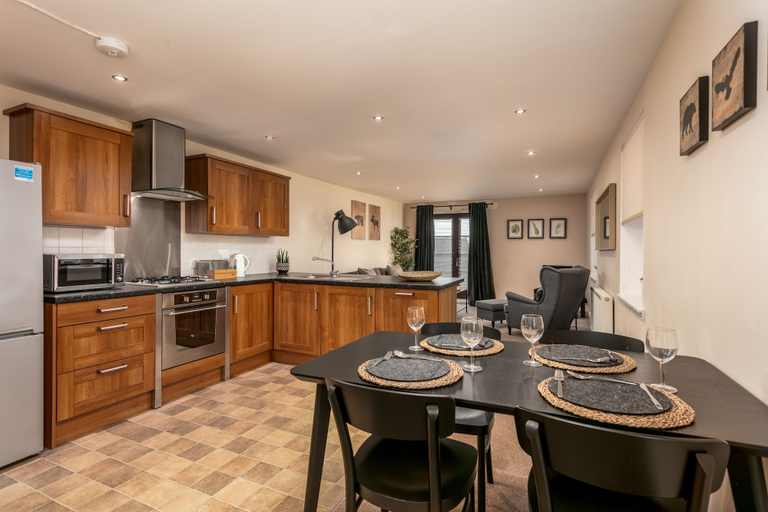 Others 5, Elliot Suite No7 - Donnini Apartments, South Ayrshire