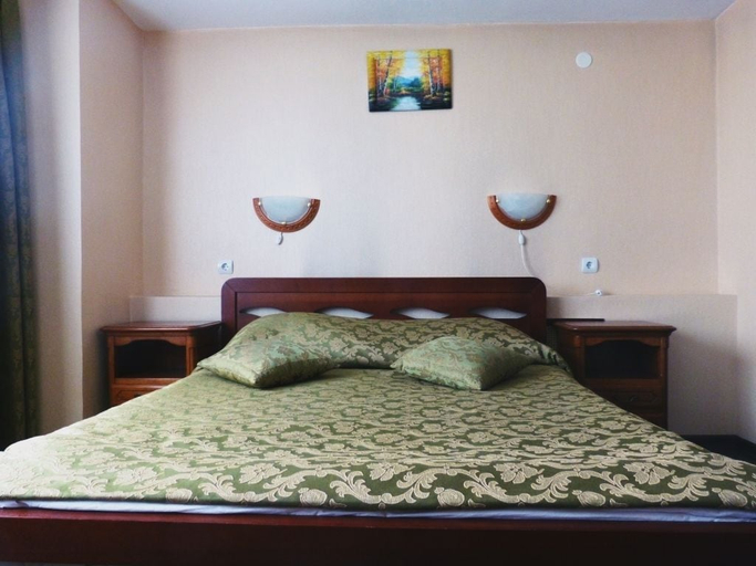 Bedroom 2, Metallurg Hotel, Northern