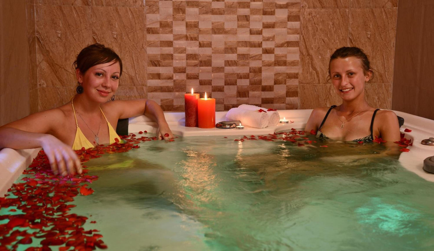 Sport & Beauty 3, De Alturas Resort, North Goa