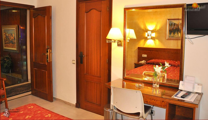 Bedroom 3, Hotel Aragon, Salamanca
