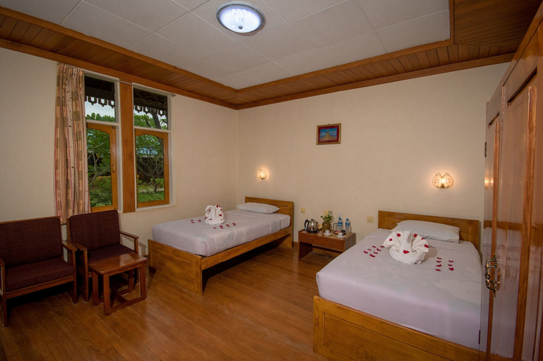 Bedroom 3, Ruby True Hotel, Myingyan