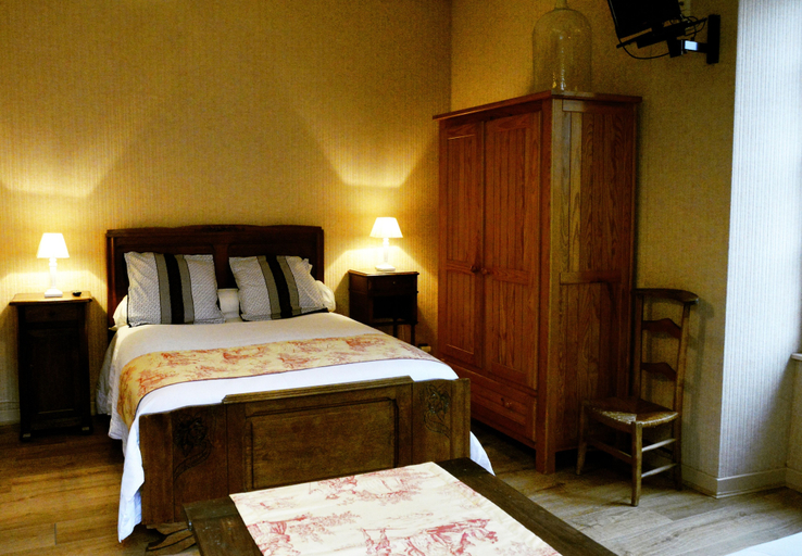 Bedroom 3, Les gites du bourg, Cantal