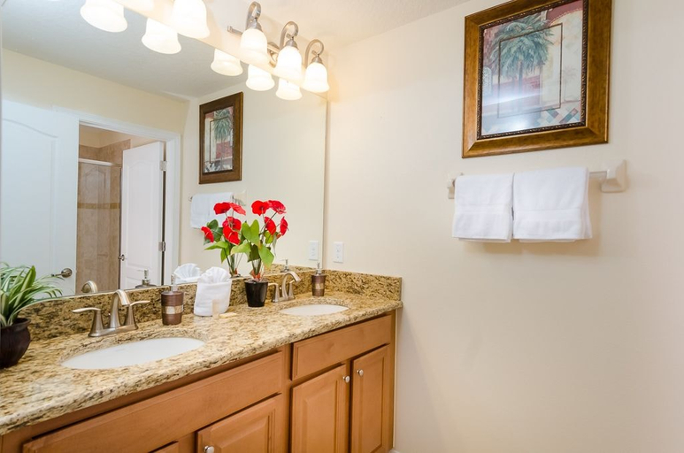 Bathroom, Paradise Palms Resort by DWS Vacation Villas, Osceola