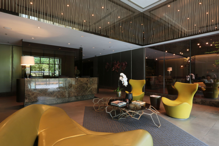 Others 1, KL Serviced Residences, Makati City