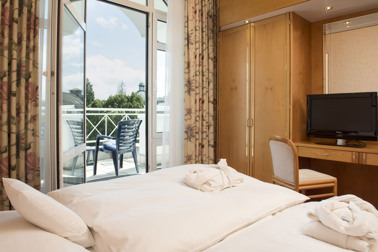 Bedroom 4, Maritim Hotel Bad Wildungen, Waldeck-Frankenberg
