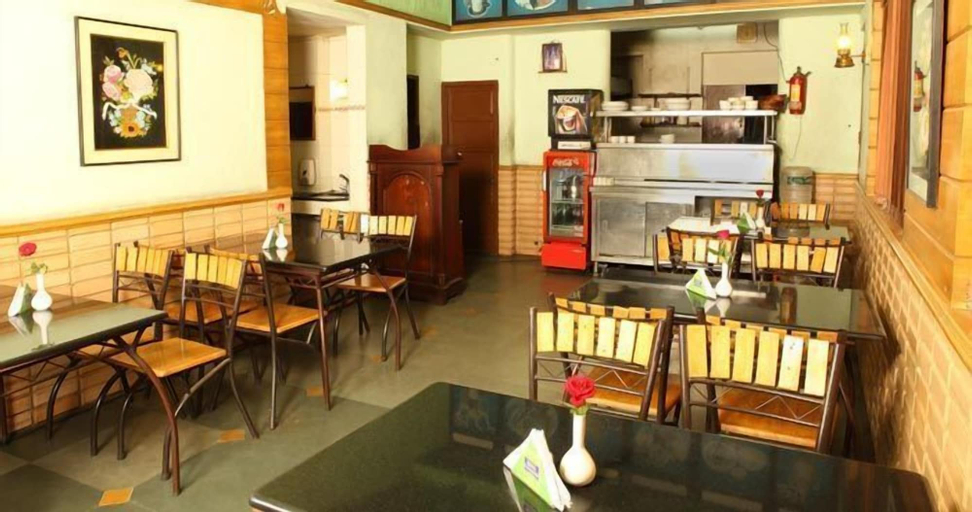 Food & Drinks 5, Yuvarani Residency, Ernakulam