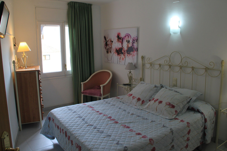 Bedroom 2, Hotel Pinxo, Girona