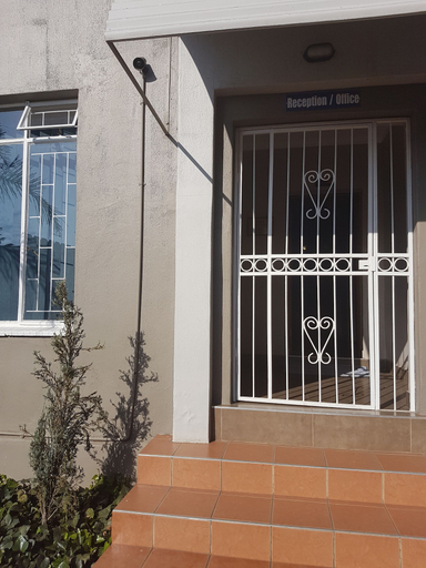 Exterior & Views 2, The Blue Sparrow Guest House, Nkangala