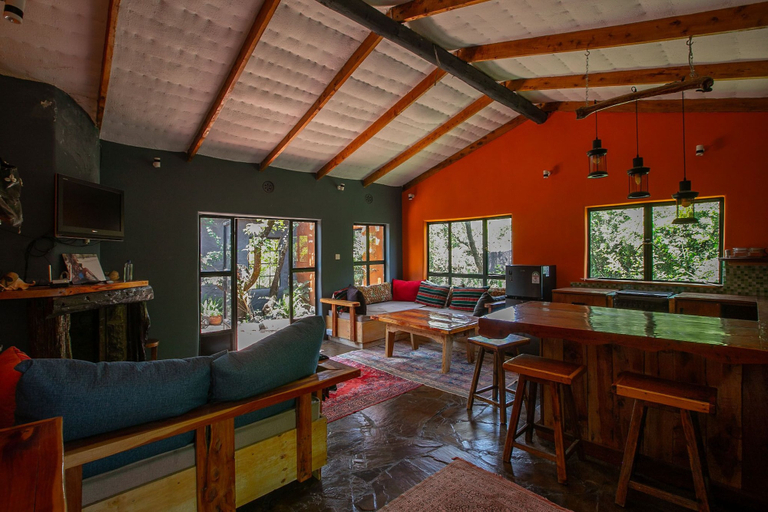 Food & Drinks 5, Punda Milias Lodge, Gilgil