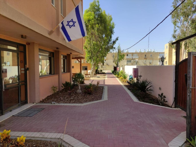 Exterior & Views 2, Hadass Desert Inn