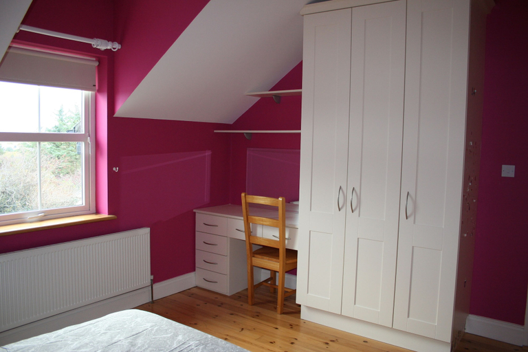 Others 5, Lios Mór - 5 bed self catering house