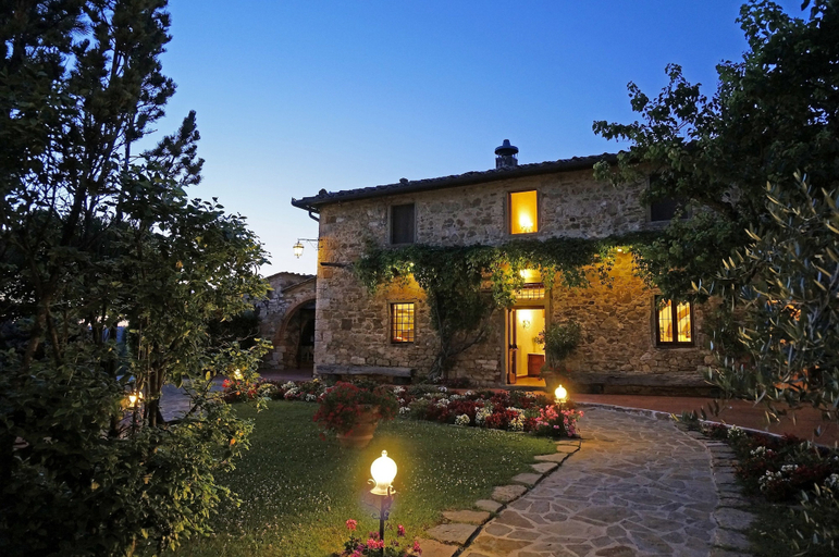 Exterior & Views 2, Belvedere di San Leonino, Siena