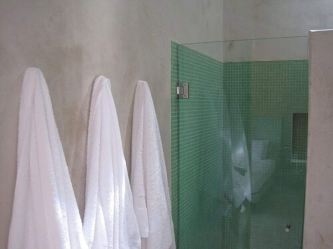 Bathroom 4, Hotel Casa Tota, La Paz