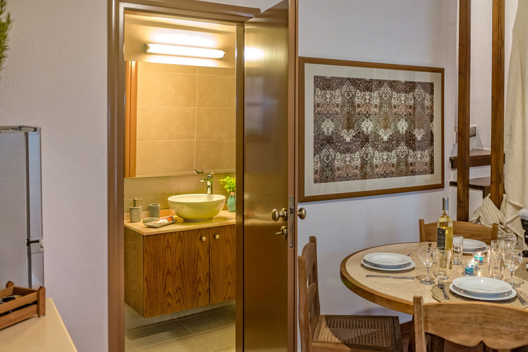 Bathroom 4, Casa Sabbionara, Crete