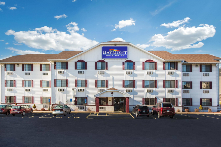 Exterior & Views 2, Baymont by Wyndham Cedar Rapids, Linn