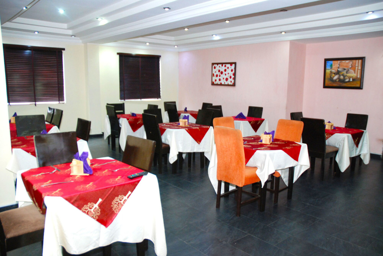 Food & Drinks, Lucky Sunshine Hotel, Kosofe