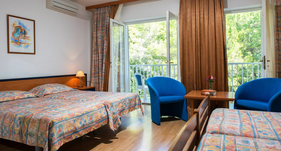 Bedroom 3, Orsan Maradiso Hotel by Aminess, Orebić