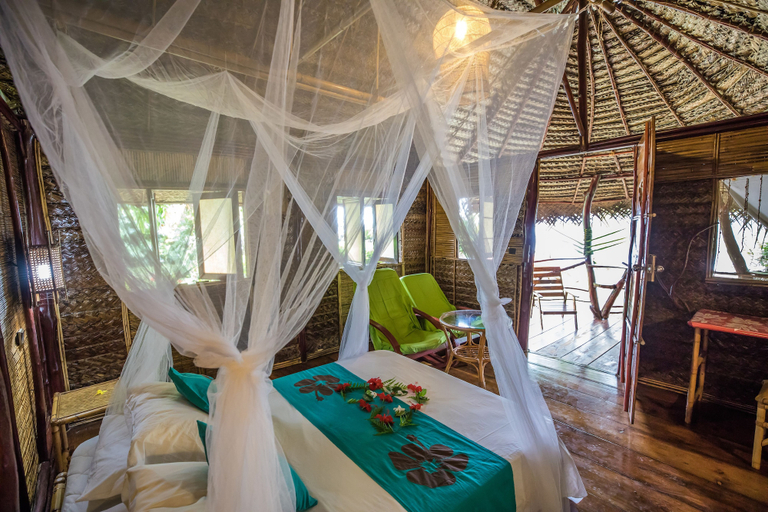 Bedroom 2, Pension Tupuna