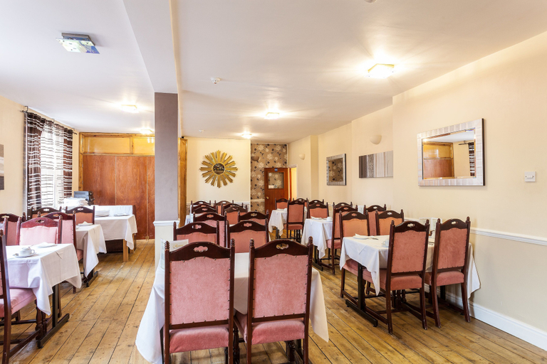 Food & Drinks 5, Roseview Alexandra Palace Hotel, London