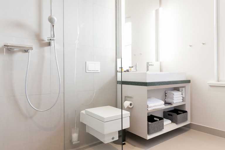 Bathroom 4, OSTKÜSTE - Villa Staudt Design Apartments, Vorpommern-Greifswald