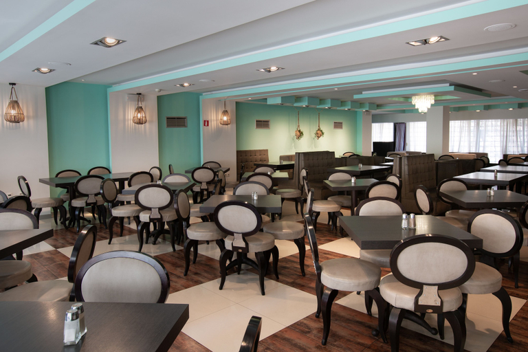 Food & Drinks 5, Metropolitan Hotel, Central Macedonia