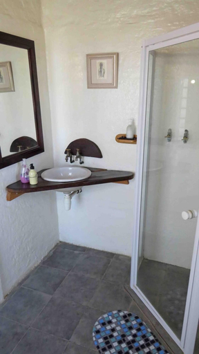 Bathroom 3, Alternative Space B & B, Swakopmund