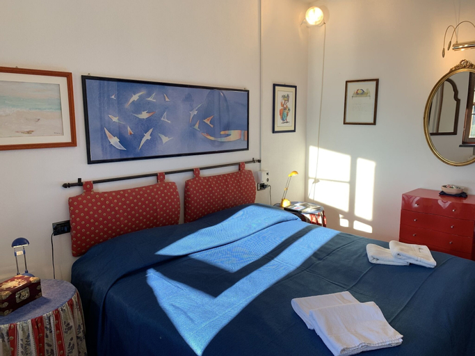 Bedroom 4, Villa Vigna, Massa Carrara