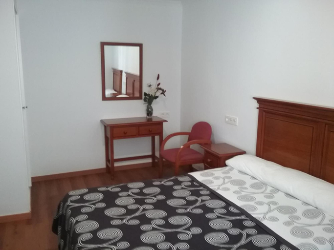 Bedroom 5, Hostal Cabrera, Granada