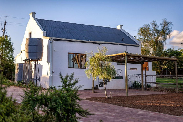 Exterior & Views 2, Galloway Guest House, Cape Winelands